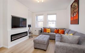 The Burton York 3 Bedroom House Sleeps 6