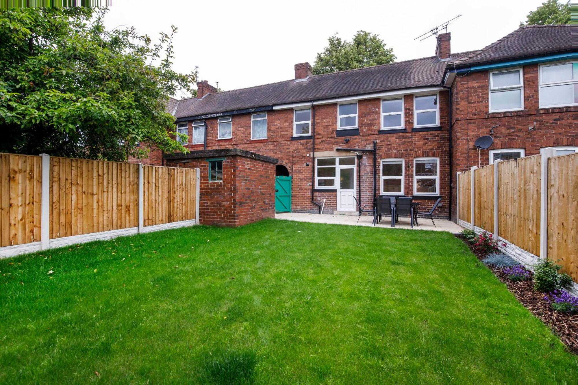 The Burton York 3 Bedroom House Sleeps 6 Exterior photo